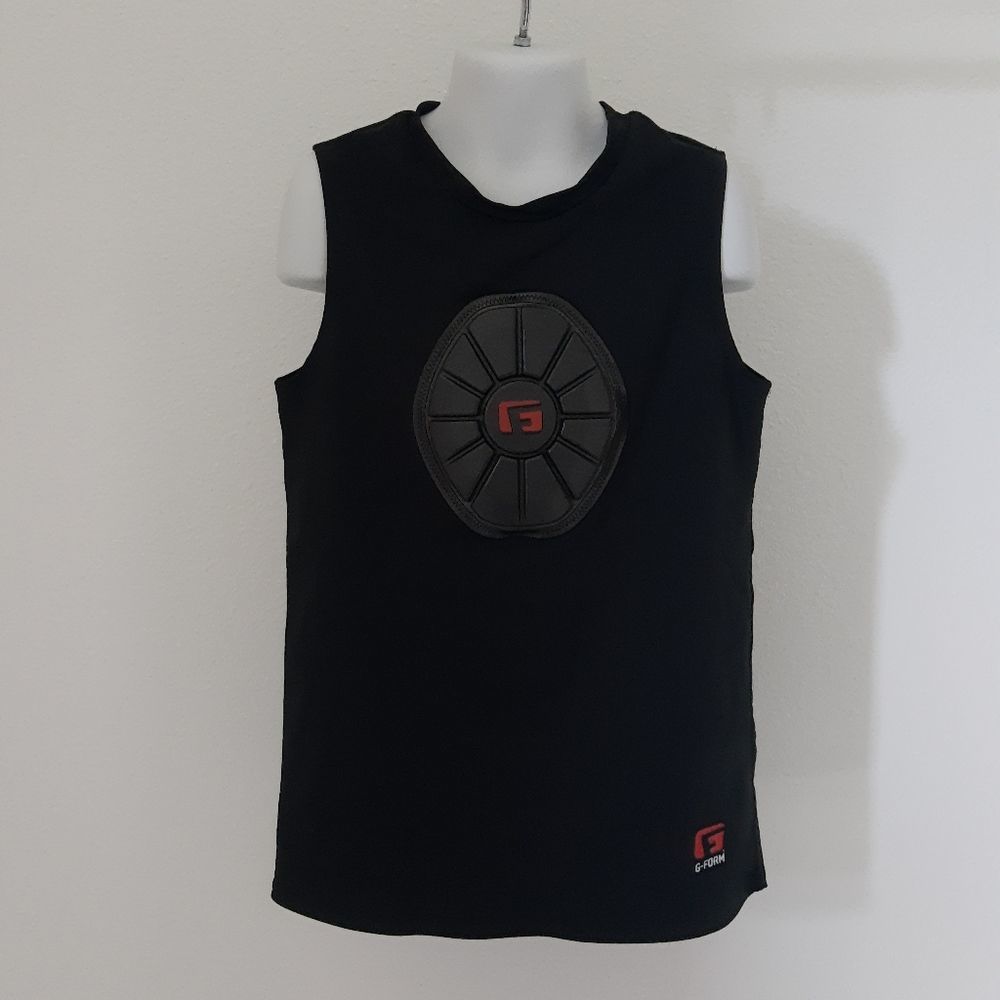 Sternum Protection Tank - Picture 3 of 4